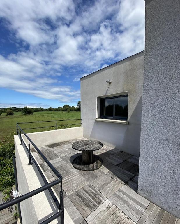 Maison Moderne Avec Piscine Chauffee Dans La Baie Du Mont St Michel 200M2 Yquelon Eksteriør billede
